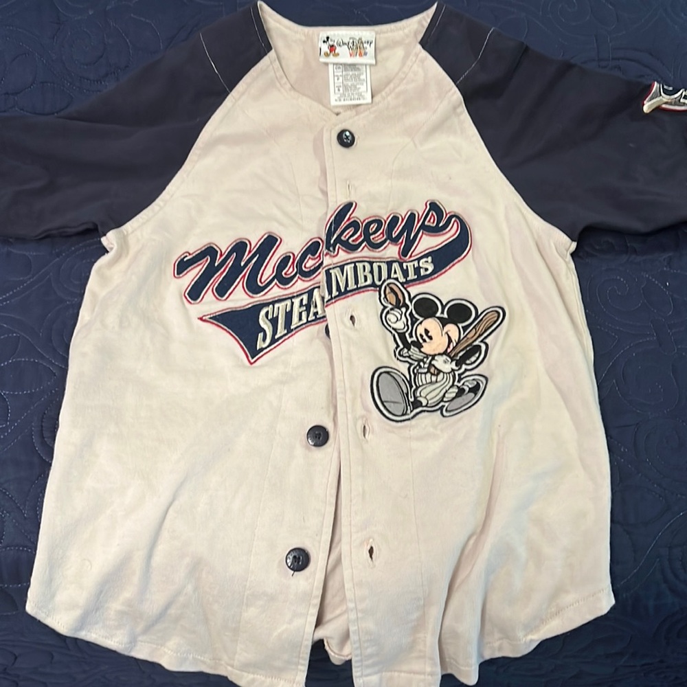Disney Mikey steamboats cotton baseball shirt like new size small .
